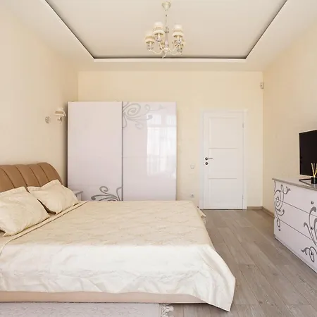 Two-room 5 Minutes Walk From The Sea * Odessza