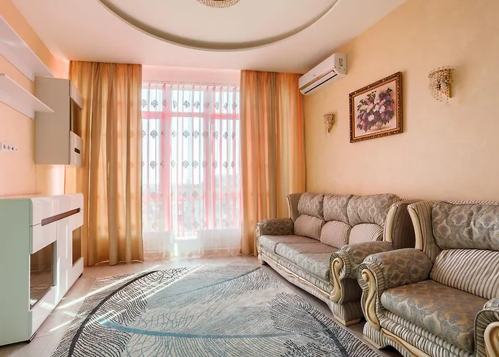 Two-room 5 Minutes Walk From The Sea * Odessza