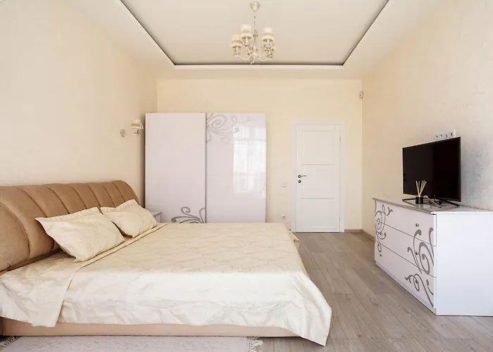 Two-room 5 Minutes Walk From The Sea * Odessa