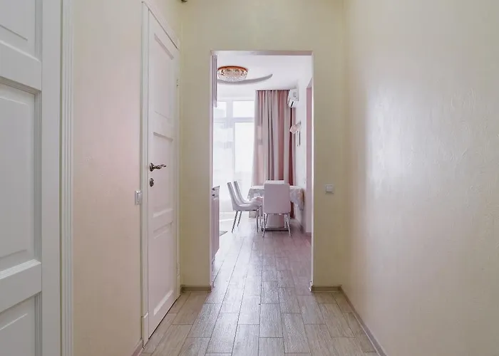 Appartement Two-room 5 Minutes Walk From The Sea *