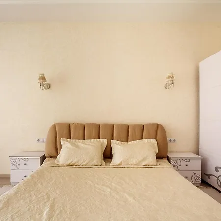 Apartman Two-room 5 Minutes Walk From The Sea *